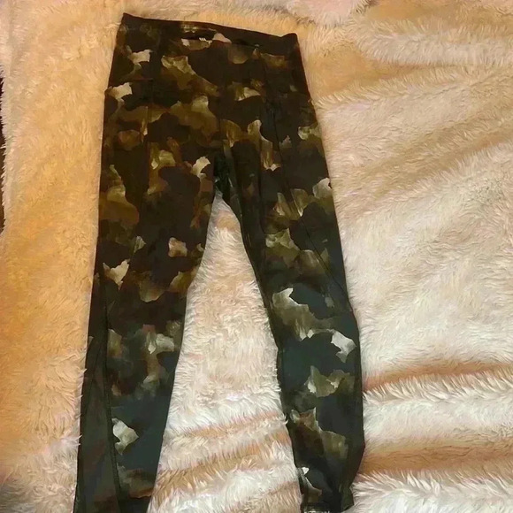 All in motion workout leggings - Picture 1 of 6